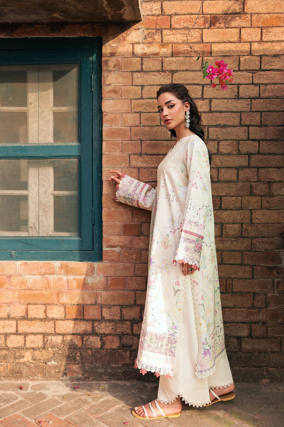 Unstitched 3 Piece Digital Printed Lawn Suit with Embroidered Organza Neckline, Hem & Sleeves Borders | Chiffon Dupatta